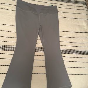 NEW DSG cropped flare leggings